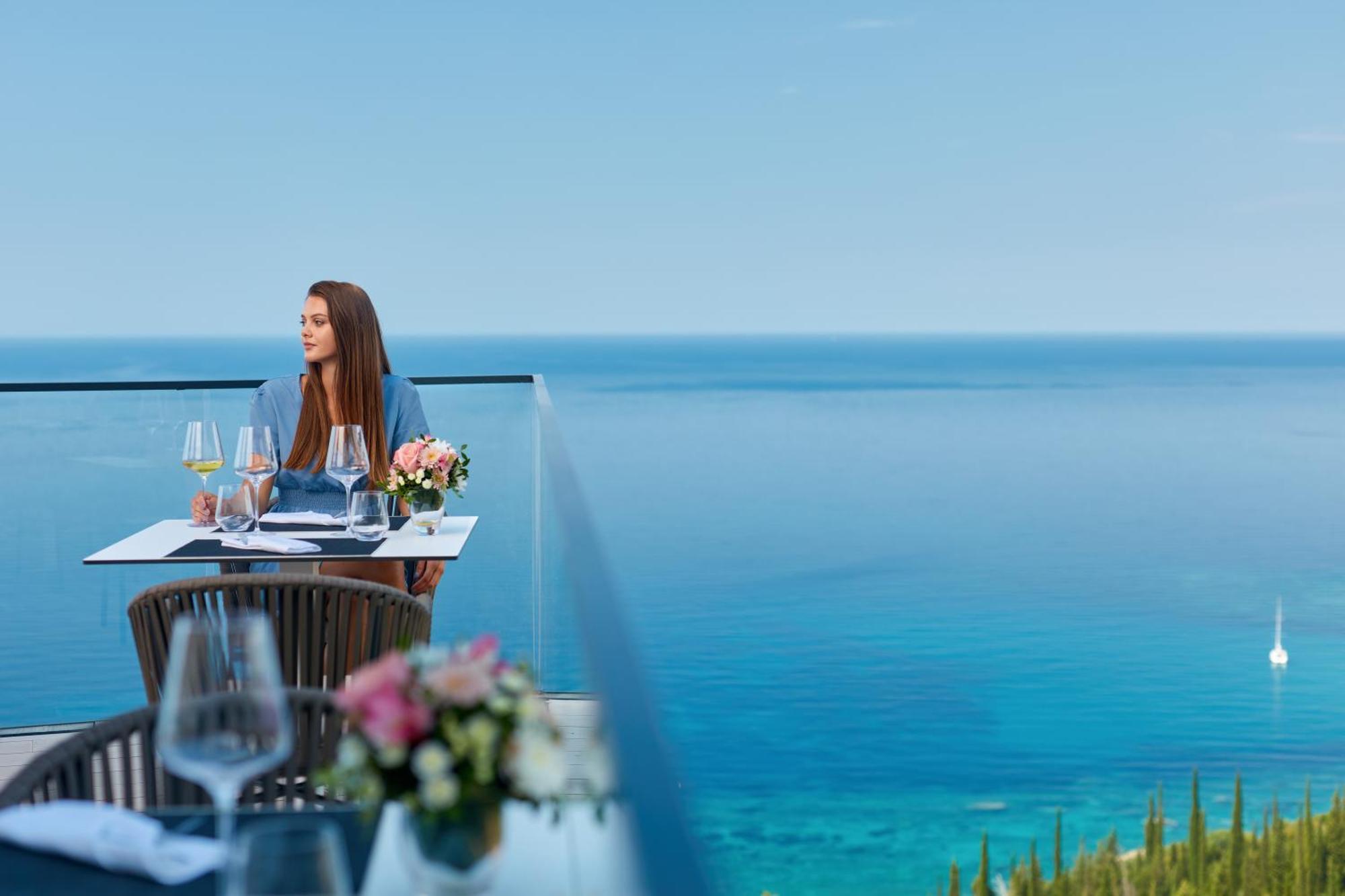 ĀNANTI Resort, Residences & Beach Club Sveti Stefan Exterior foto