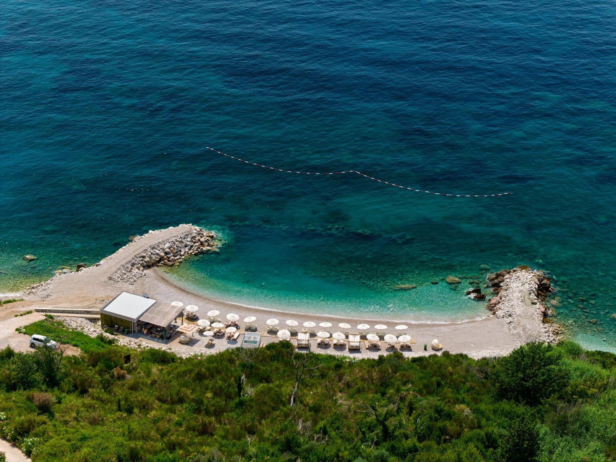ĀNANTI Resort, Residences & Beach Club Sveti Stefan Exterior foto