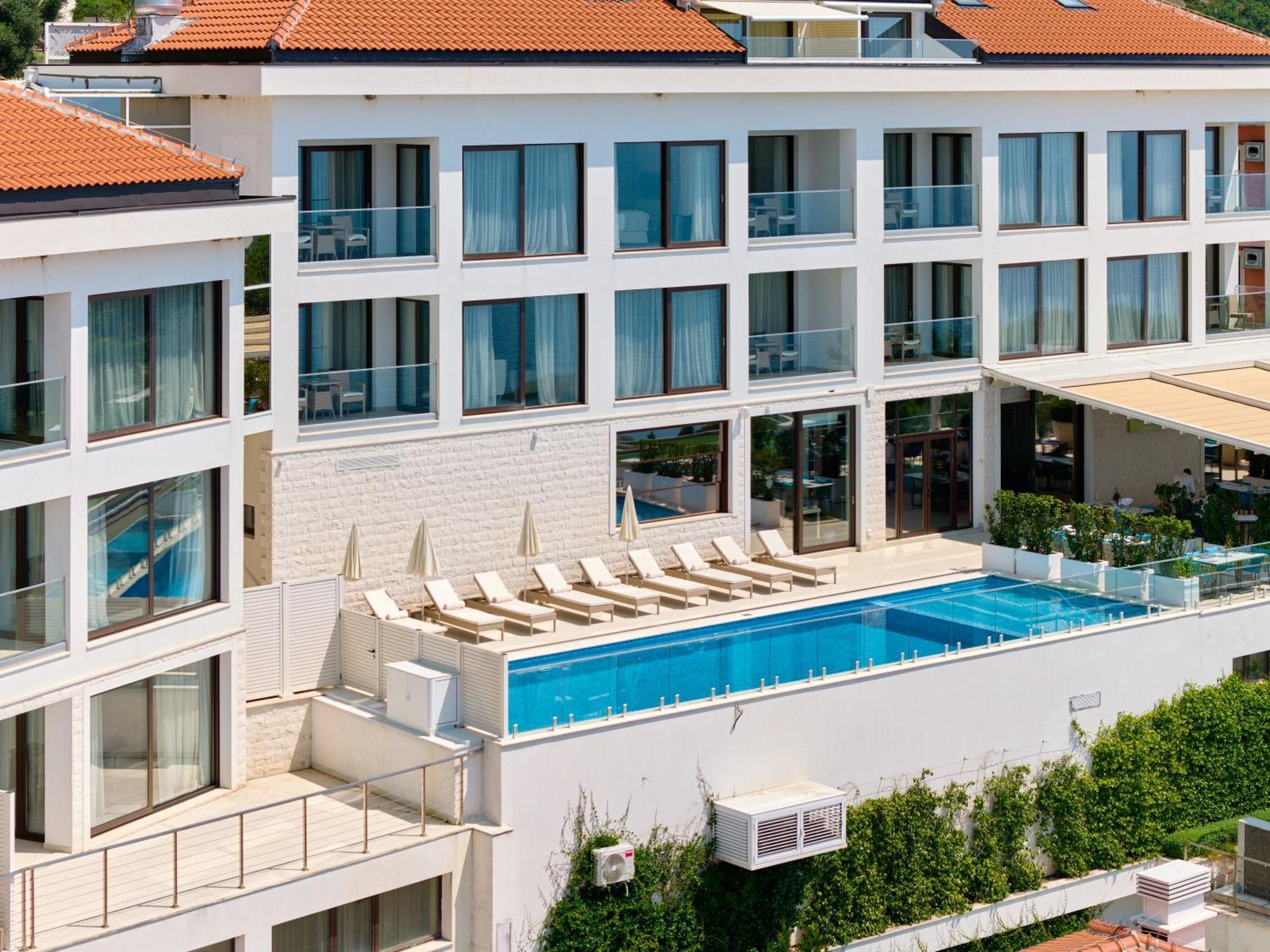 ĀNANTI Resort, Residences & Beach Club Sveti Stefan Exterior foto