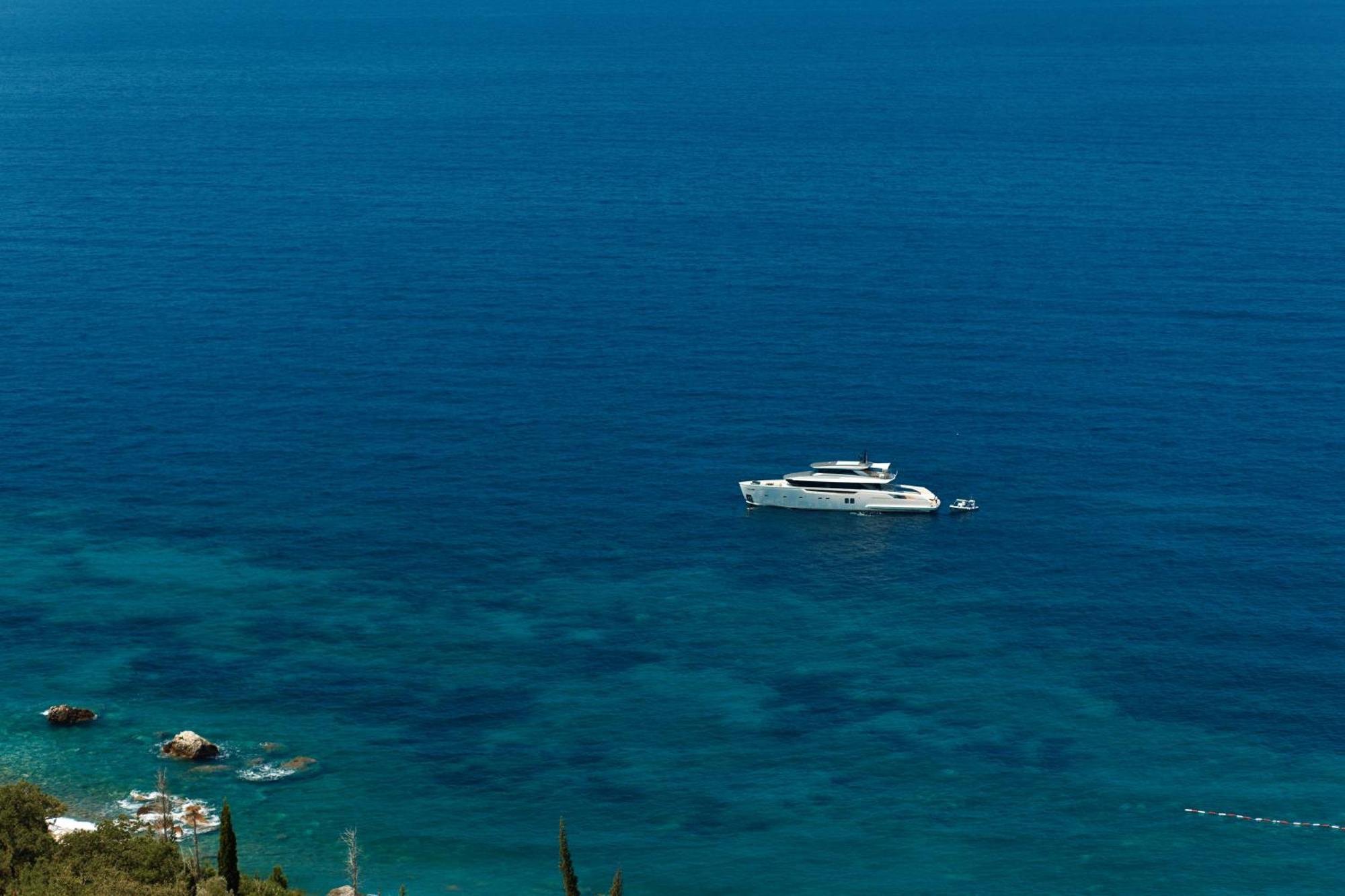 ĀNANTI Resort, Residences & Beach Club Sveti Stefan Exterior foto